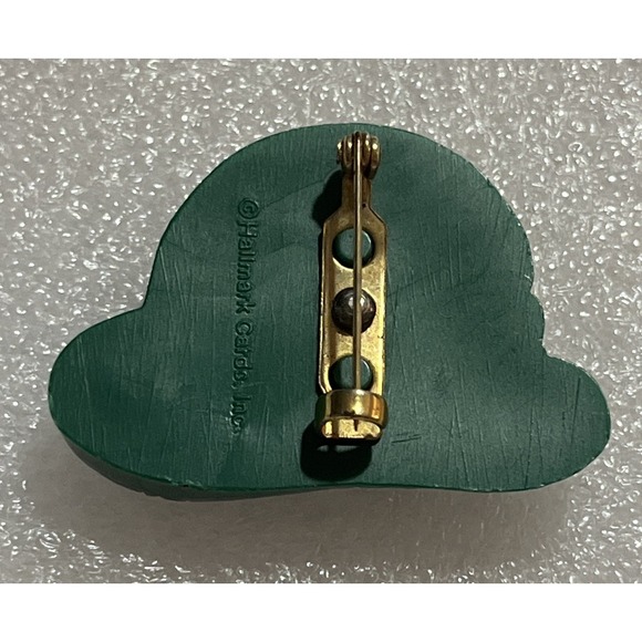 Hallmark 1980's St Patrick's Day Pins ~ Vintage Collectibles ~ 4 Set - Picture 3 of 10